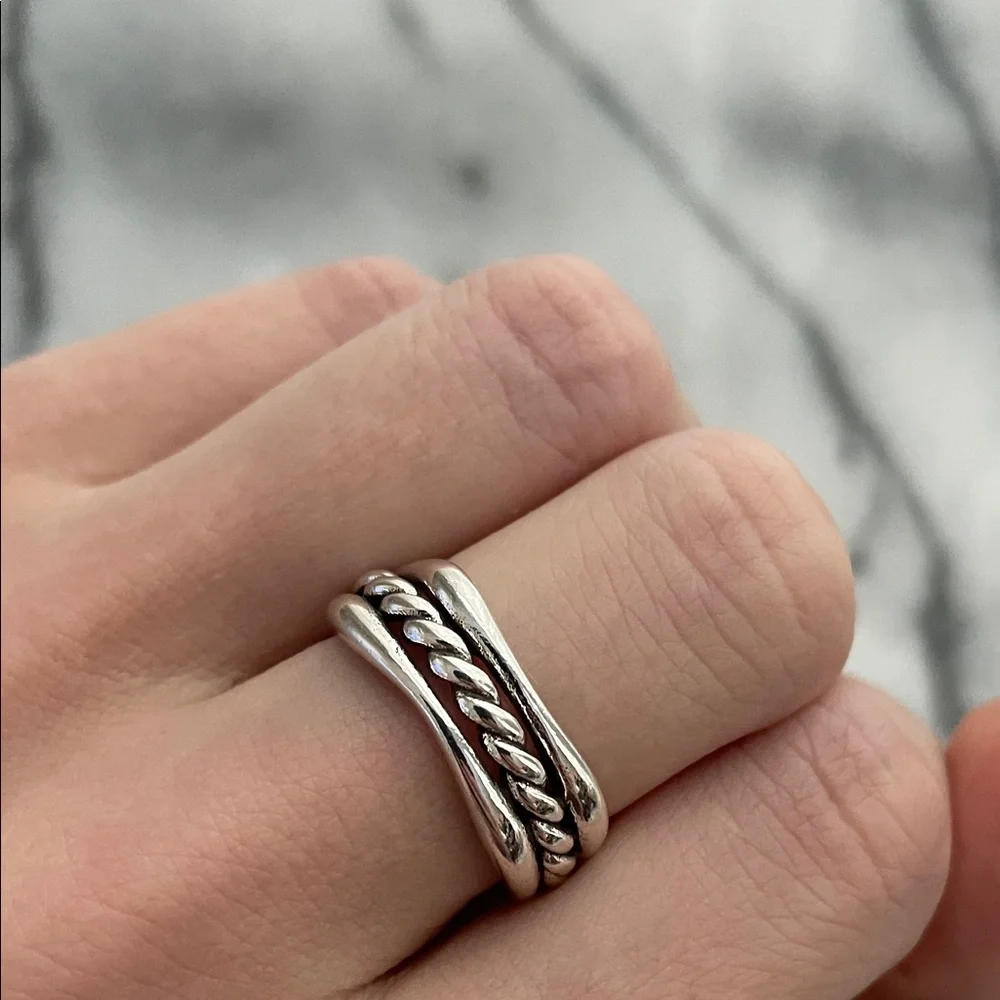 925 sterling Silver Twisted rope Ring